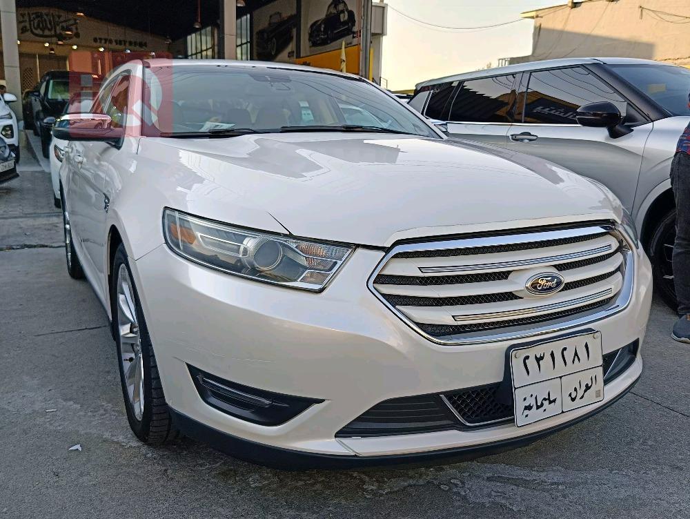 Ford Taurus